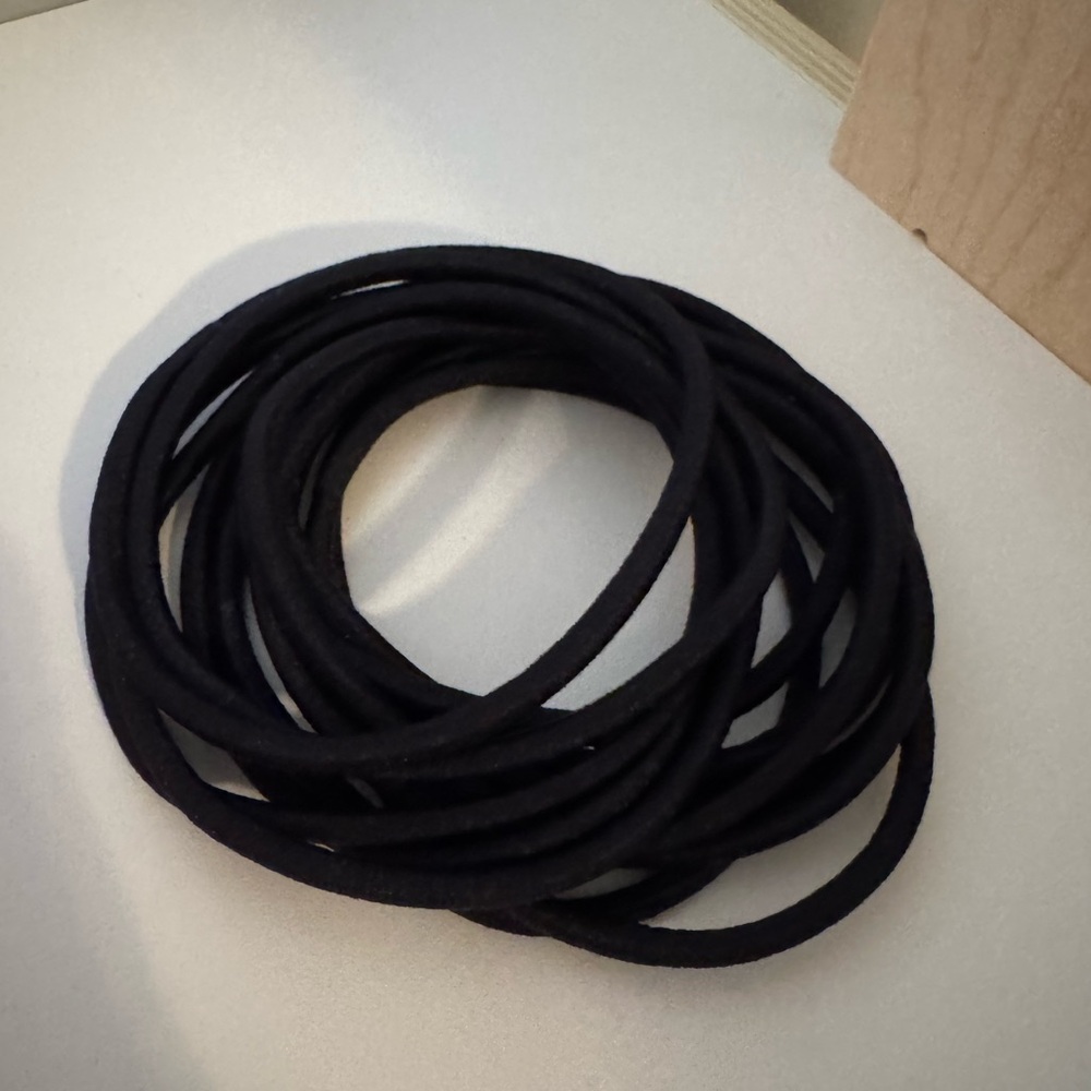 Target Scunci no damage elastic Black Hair Ties